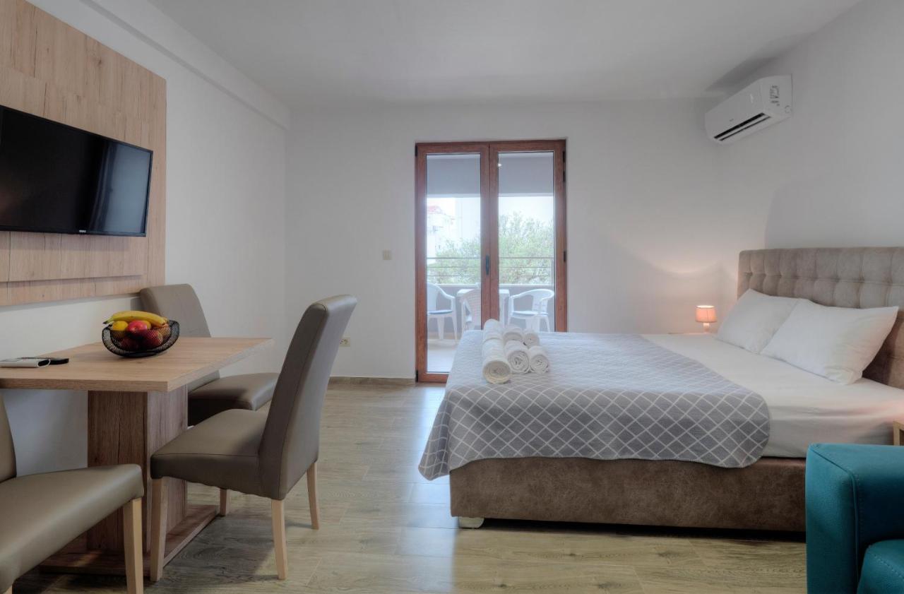 Studio Apartments Marea 2 Budua Esterno foto